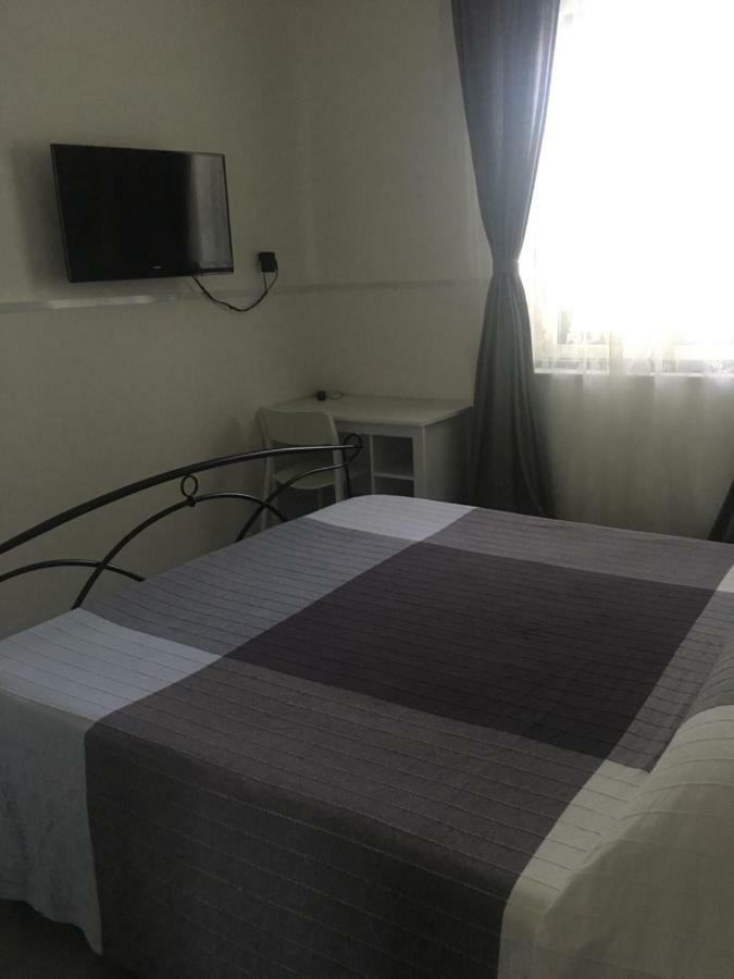 Aeroporto Bellini Rooms CTA Exterior foto