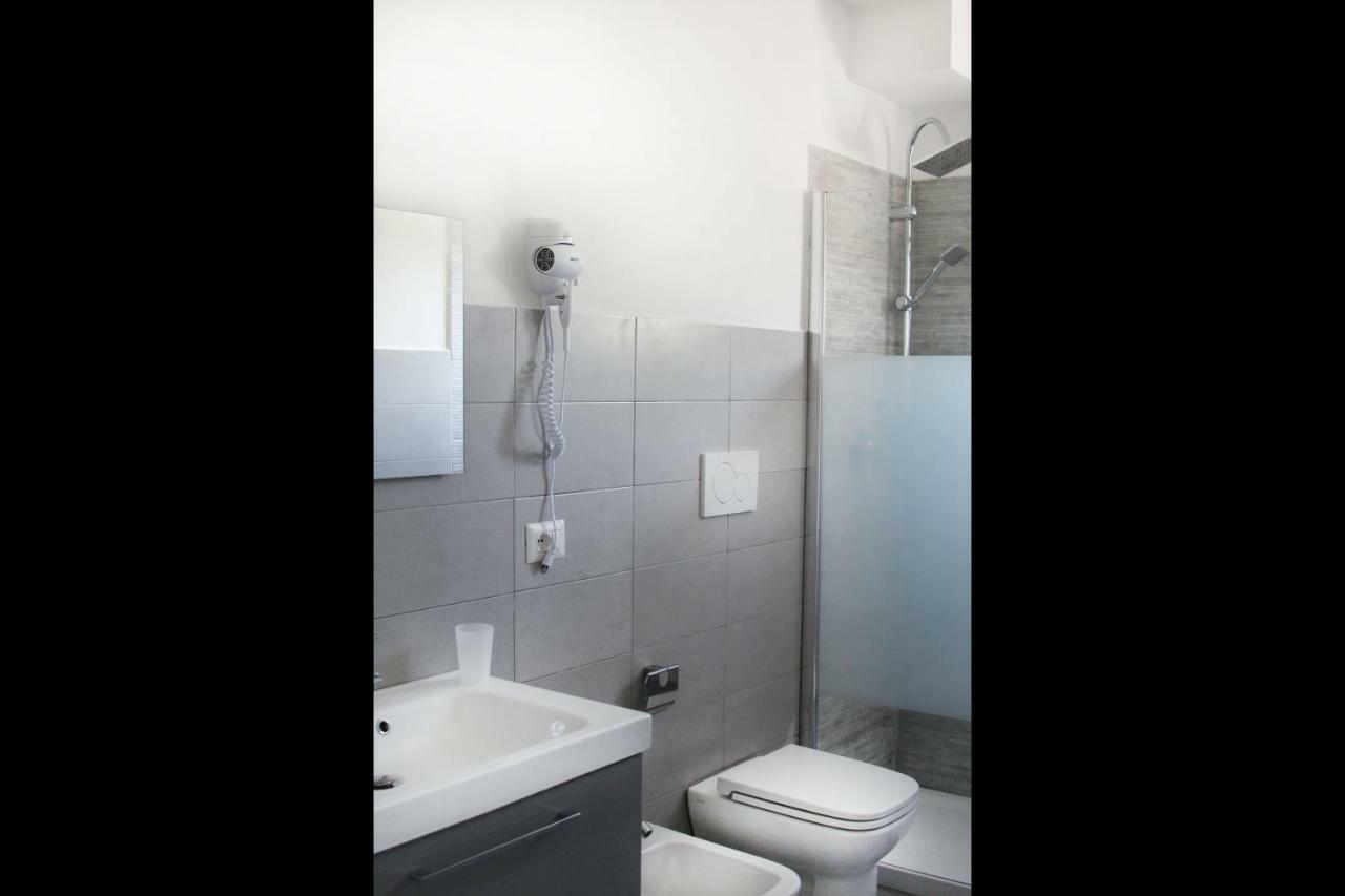 Aeroporto Bellini Rooms CTA Exterior foto